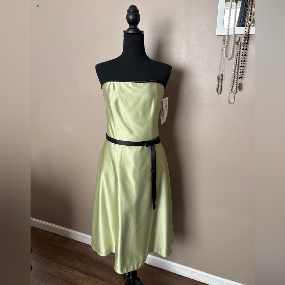 Scott McClintock green strapless a-line satin party dress Y2K homecoming 10 NWT